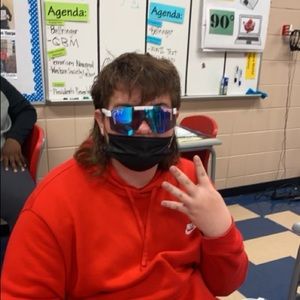 Meet your Posher, Bryant